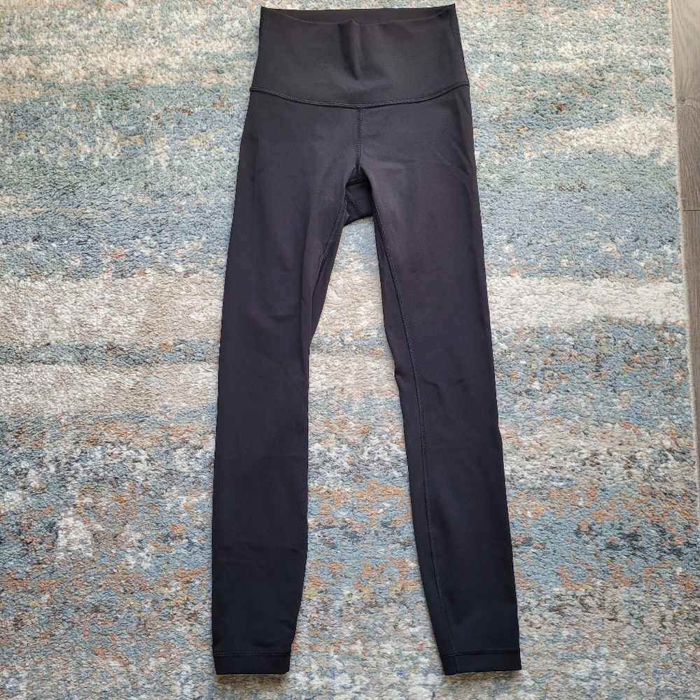 Lululemon Wunder Under Leggings Size 2 (EUC)